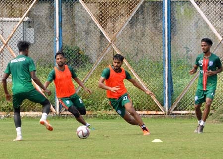 <p>Kolkata: Bangladesh National football team players in action during a practice session ahead of their FIFA World Cup Qatar 2022 qualifier match against India at the Salt Lake Stadium…