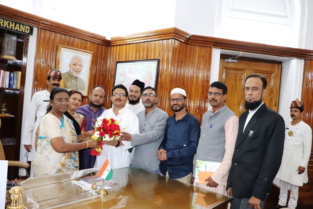 <p>On 06/09/2018 a delegation of the Jharkhand State Haj Committee met the Honorable Governor Draupadi Murmu at Raj Bhawan, Ranchi.</p>
