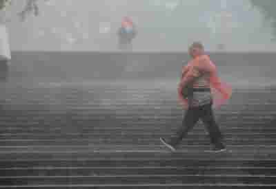 HK hit by heaviest rainfall in nearly 140 years