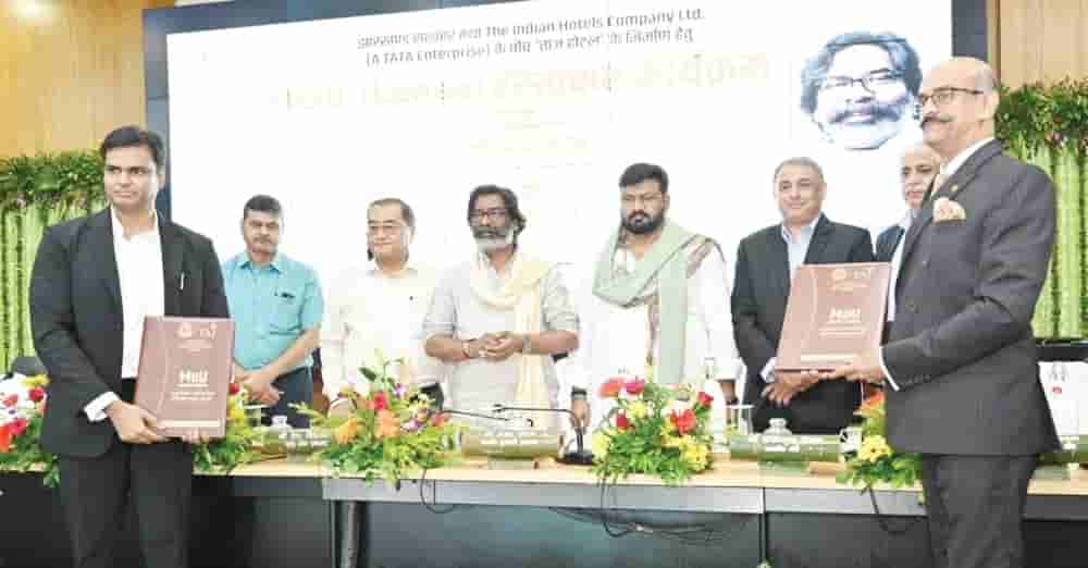 CM applauds MoU between urban development dept & IHCL to open Taj Hotel