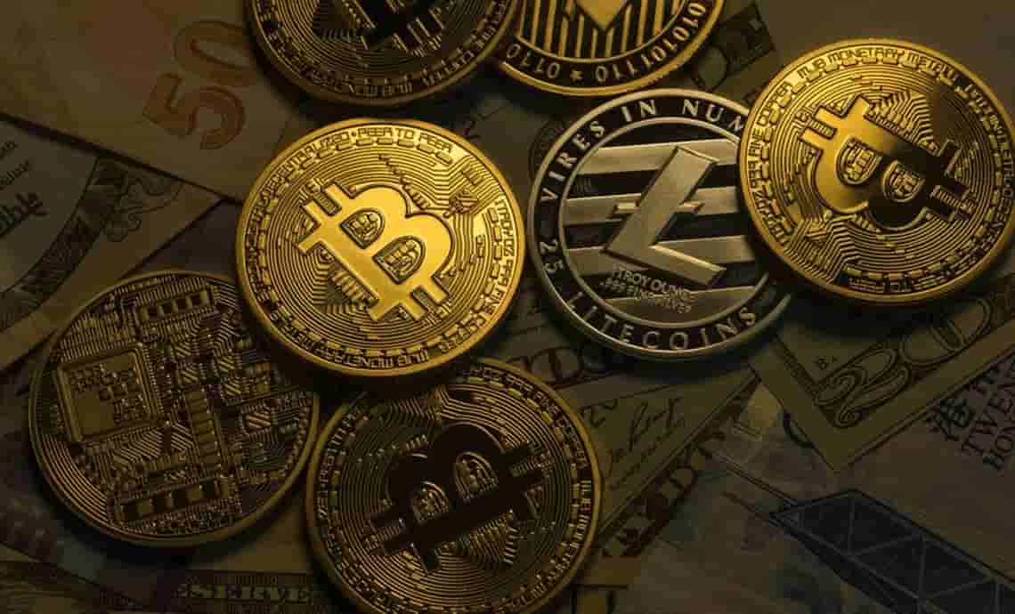Indian cryptocurrency players in huddle as govt mulls ban