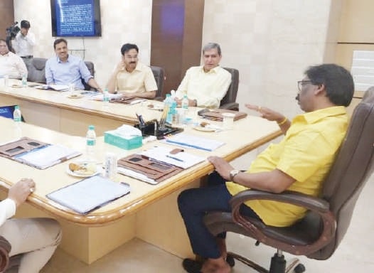 CM directs GRDA to complete construction of new homes of MLAs on time