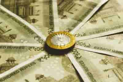 Rupee at 10-month low adds to selling pressure in stock market