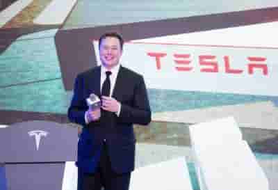 Musk takes a u-turn, says Twitter must remain 'politically neutral'