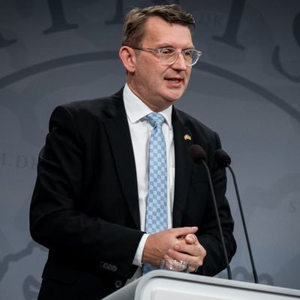Denmark to strengthen Arctic defence amid US interets in Greenland