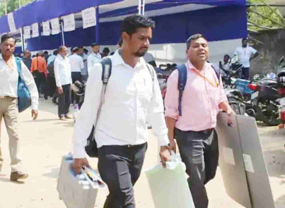 Koderma Lok Sabha and Gandeya by-elections to be held on Monday