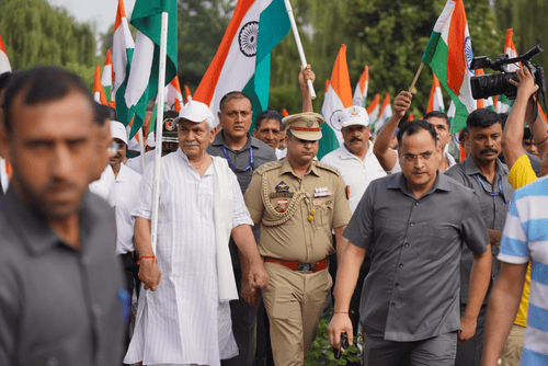 Huge participation in Srinagar Tiranga rally, L-G says 'proof of change in Kashmir'