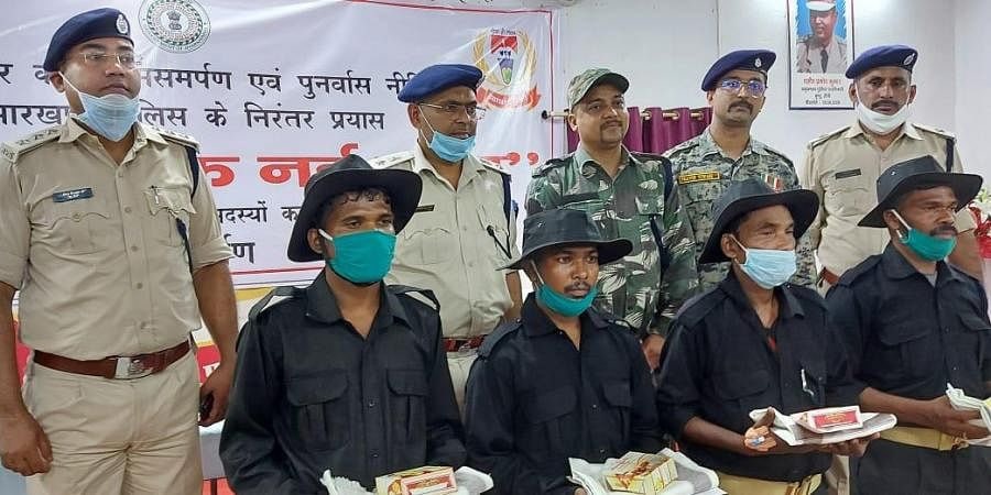 Ranchi police catches Maoists from Muzaffarpur who fled from RIMS