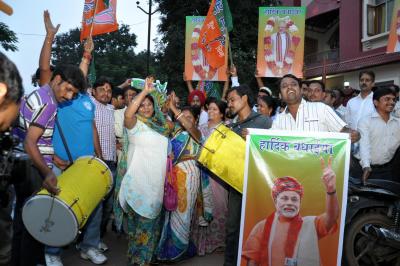 Jharkhand poll: BJP facing challenges from within