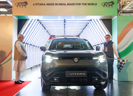 pm-e-drive-centre-launches-rs-2000-crore-subsidy-for-ev-charging-stations