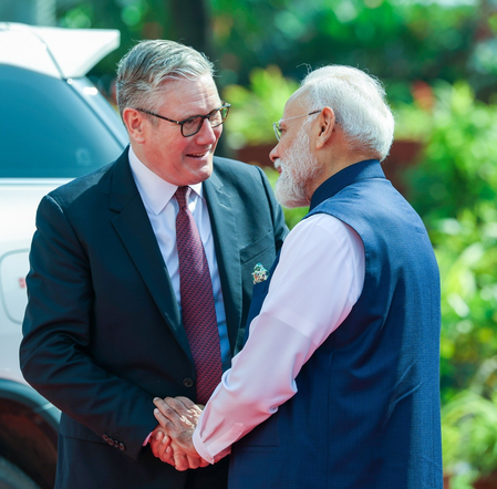 uk-pm-starmer-looks-to-indias-aadhaar-as-model-for-uk-digital-id-system