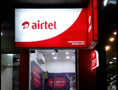 bharti-airtel-shares-slip-after-singtels-block-sale-worth-rs-10300-crore