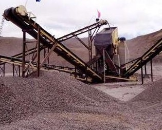 plfi-militants-fire-at-stone-crusher-in-khunti-demand-rs-20-lakh