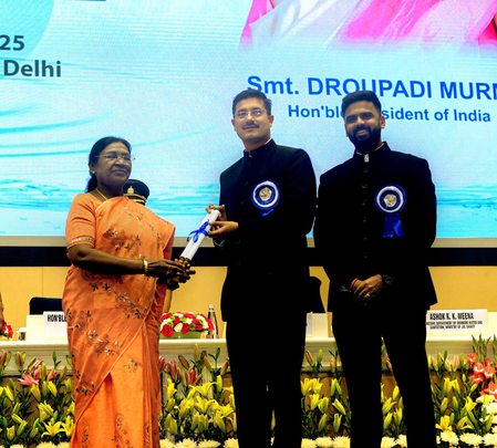 PIB Fact Check Rejects Allegations of AI-Generated Images in National Water Awards Assessment