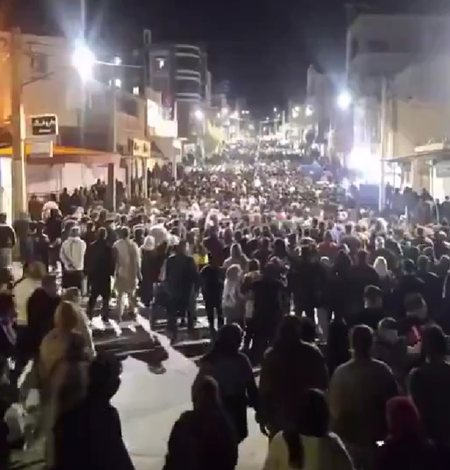 Between the Devil and the Deep Sea: Iran Crisis Leaves Pakistan Strategically Cornered