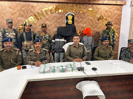rs-50000-reward-maoist-leader-held-with-two-aides-in-latehar-operation