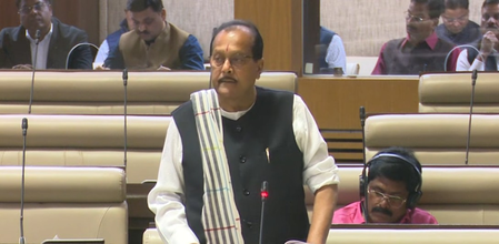 education-health-and-tourism-get-major-push-in-jharkhand-budget-100-cm-schools-announced