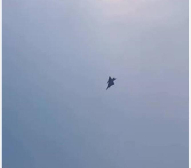 mystery-in-the-skies-low-flying-fighter-jet-over-jamshedpur-triggers-alarm