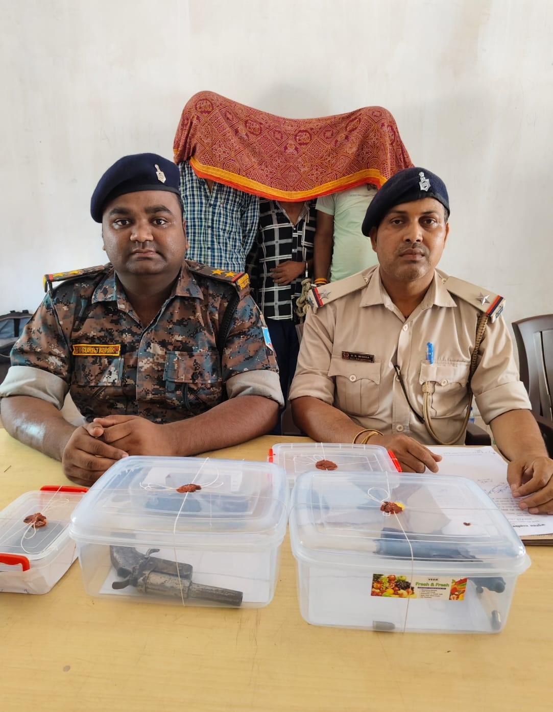 police-expose-arms-trafficking-and-contract-killing-network-three-accused-sent-to-jail