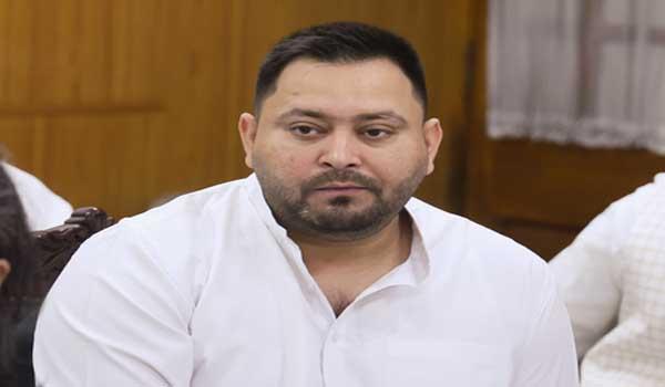 tejashwi-criticises-bjp-after-bihar-youth-shot-dead-another-injured-in-new-delhi