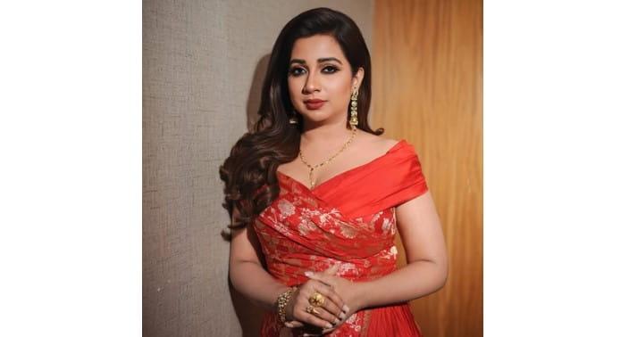 shreya-ghoshal-reveals-the-art-of-capturing-emotion-and-detail-in-every-song