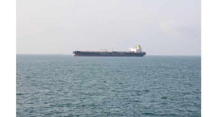 india-linked-lpg-tanker-braves-hormuz-tensions-signals-slow-revival-of-energy-routes