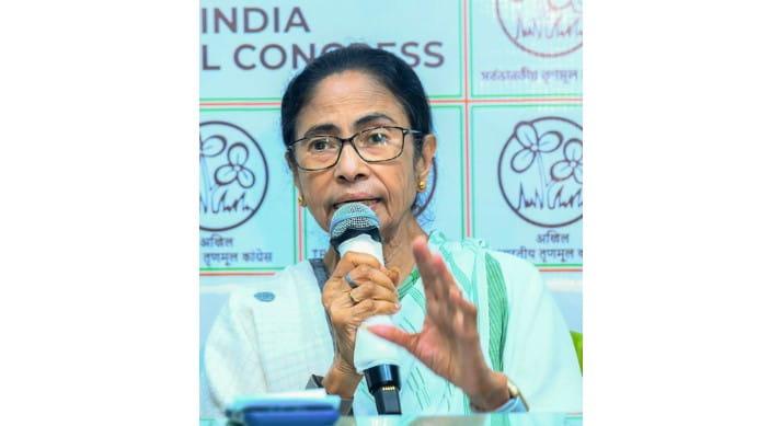 post-poll-shake-up-in-bengal-advisors-step-down-after-tmc-defeat