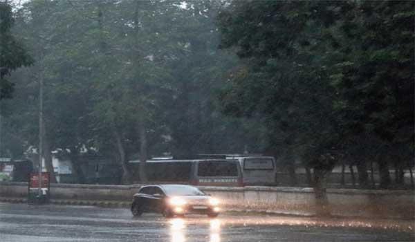 thunderstorm-alert-across-jharkhand-as-imd-forecasts-week-long-spell-of-rain-and-gusty-winds
