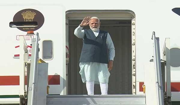 pm-modi-emplanes-for-uae-to-hold-talks-with-president-sheikh-mohamed-bin-zayed