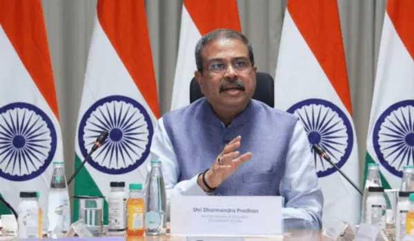 neet-exam-computer-based-test-from-2027-minister-prdhan