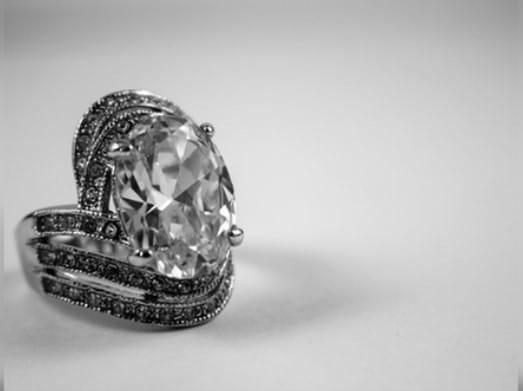 india-tightens-silver-import-rules-government-approval-now-compulsory