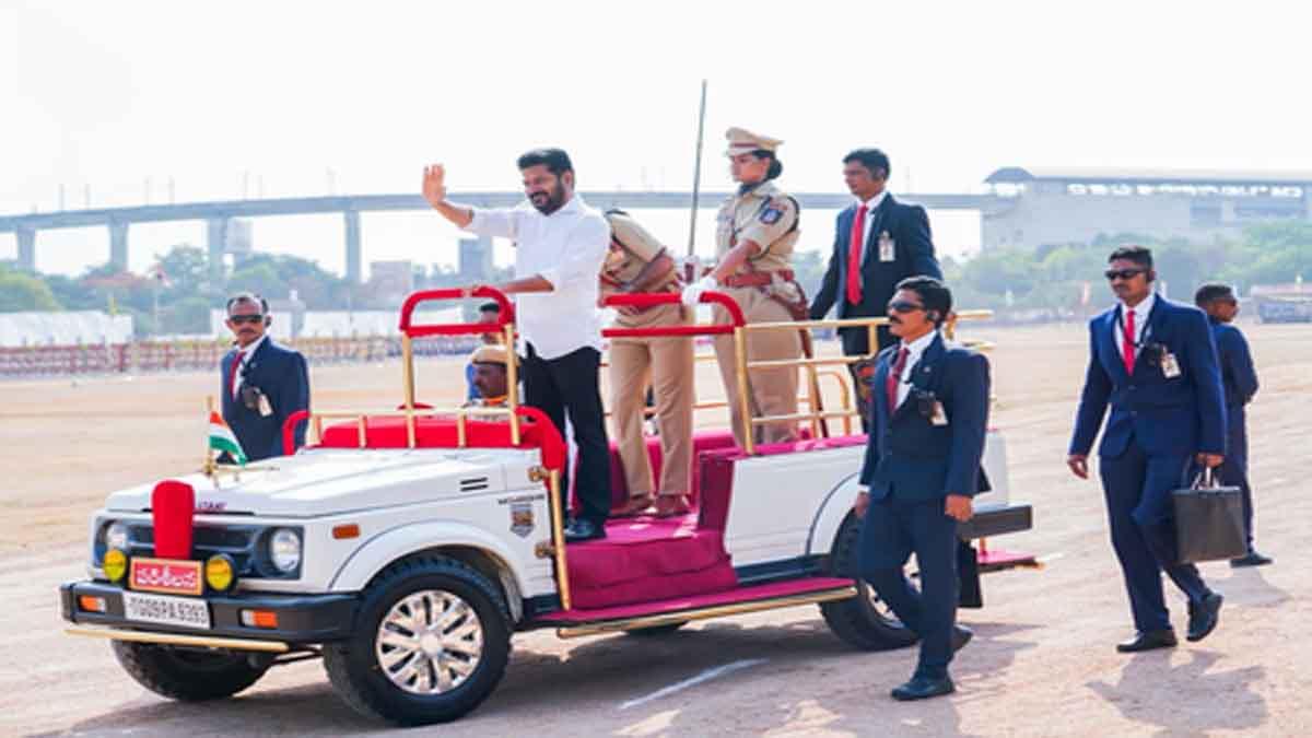telangana-celebrates-formation-day-cm-reddy-guv-unfurl-tricolour