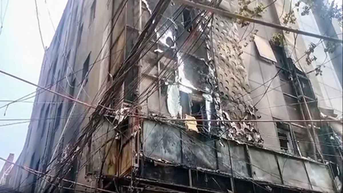 20-killed-in-multi-storey-building-fire-in-delhis-malviya-nagar
