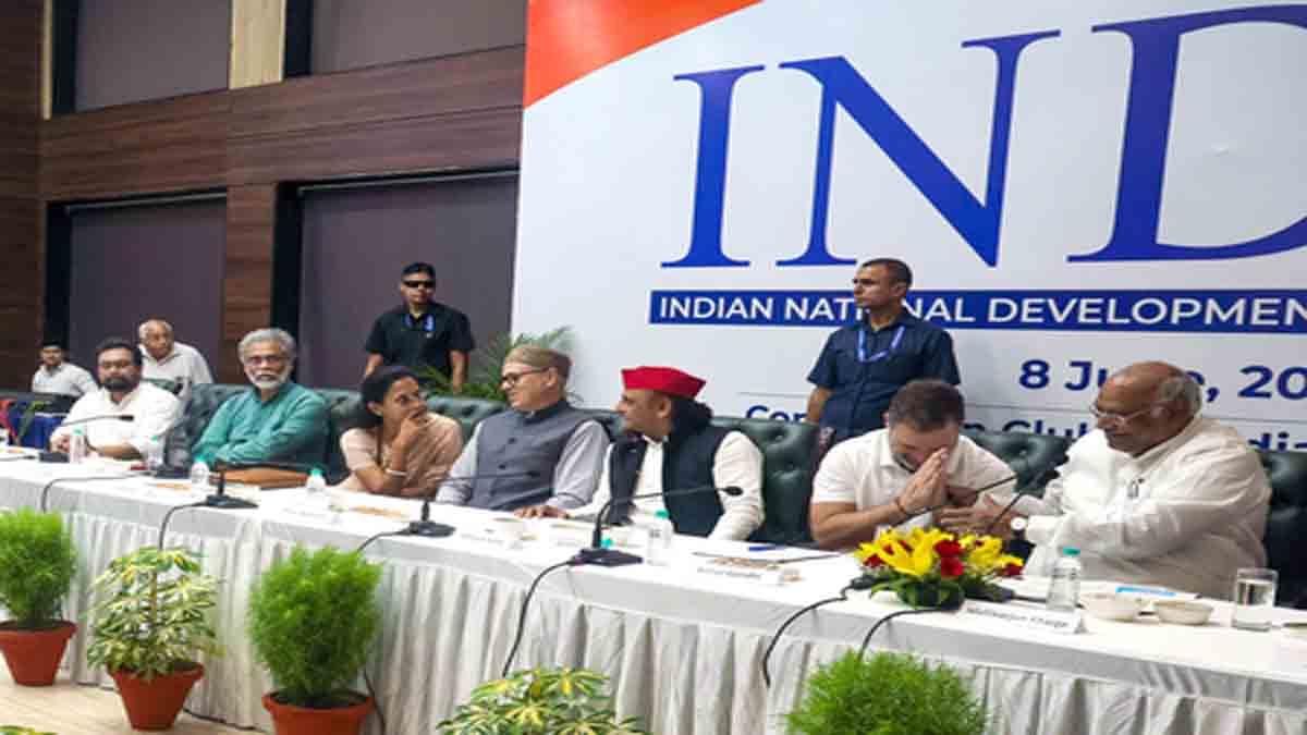 tn-missing-from-india-bloc-meet-as-dmk-stays-away-tvk-remains-uninvited