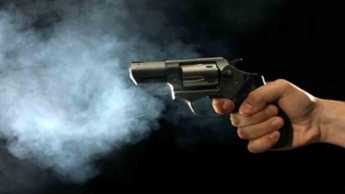 old-feud-sparks-violence-firing-triggers-panic-at-kadma-area-of-jamshedpur