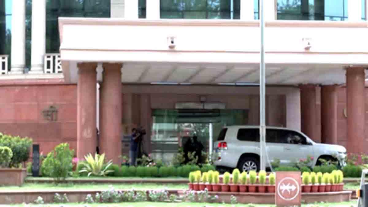 us-diplomat-summoned-once-again-as-india-lodges-strong-protest-over-death-of-three-seafarers