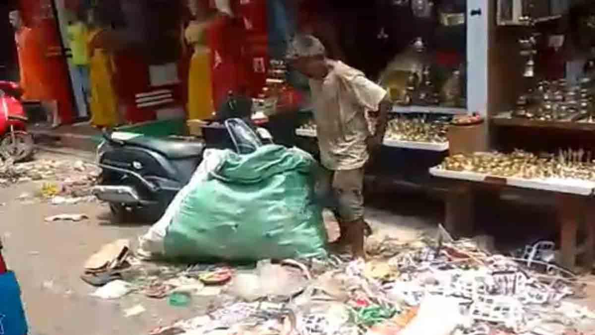 demands-probe-and-strict-action-says-devghars-cleanliness-and-public-interest-cannot-be-compromised