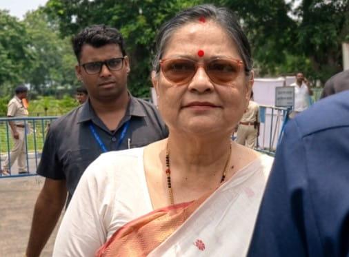 rebel-tmc-mp-kakoli-ghosh-claims-support-of-22-mps-ahead-of-meeting-with-lok-sabha-speaker