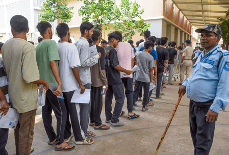 30-arrested-in-bihar-neet-ug-impersonation-scam-medical-students-among-accused