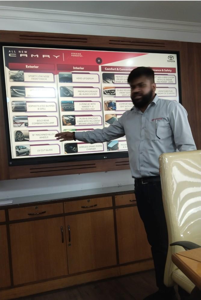 toyota-camry-takes-centre-stage-at-exclusive-regional-drive-experience-in-jamshedpur