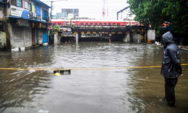 mumbai-on-red-alert-bmc-urges-residents-to-stay-indoors-as-heavy-rain-disrupts-city-life