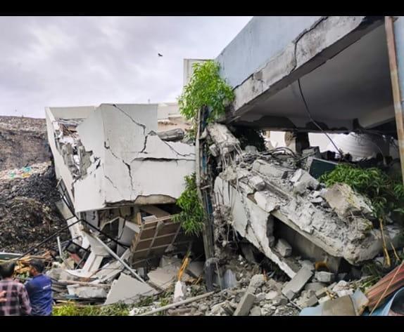 pune-garbage-dump-collapse-claims-eight-lives-search-continues-for-one-missing-person