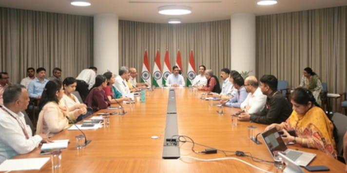 pralhad-joshi-takes-additional-charge-as-union-education-minister-after-dharmendra-pradhan-steps-down