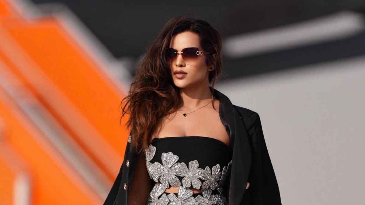 actress-shivani-sharma-launches-boonne-fashions-apparel-embarks-on-a-new-entrepreneurial-journey
