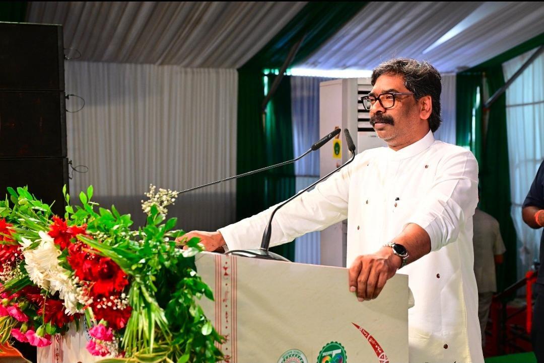 morhabadi-turns-tribal-festival-hub-as-cm-hemant-soren-assures-students-of-strict-action-against-guilty