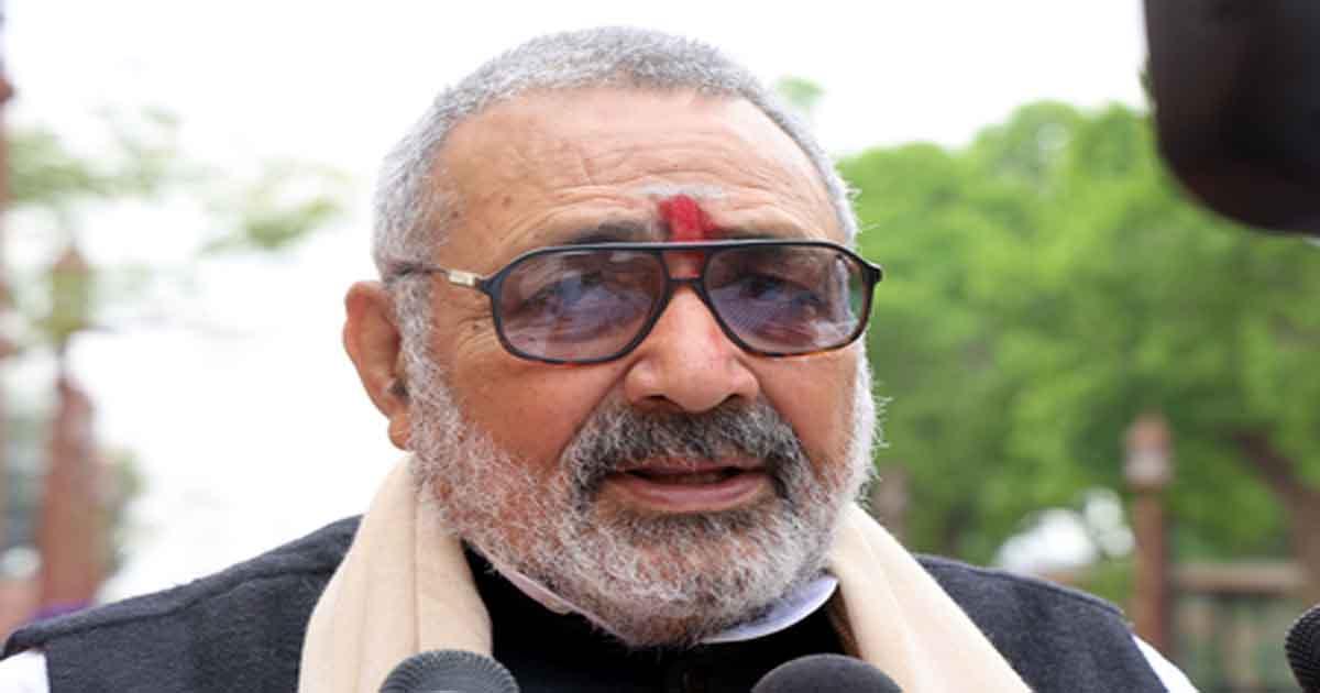 rahul-gandhi-has-urban-naxal-mindset-says-giriraj-singh-over-vande-mataram-disrespect-row