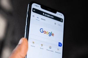 Google clarifies tracking users even with location data turned off
