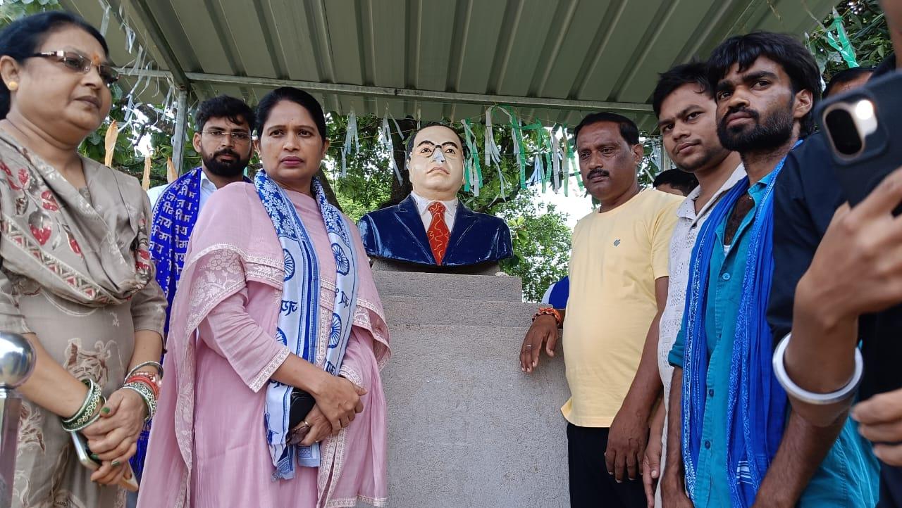 ambedkar-statue-vandalised-in-deoghar-village-residents-demand-immediate-action