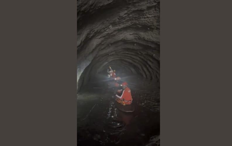 indian-nepalese-teams-intensify-rescue-efforts-inside-flood-hit-chilime-tunnel