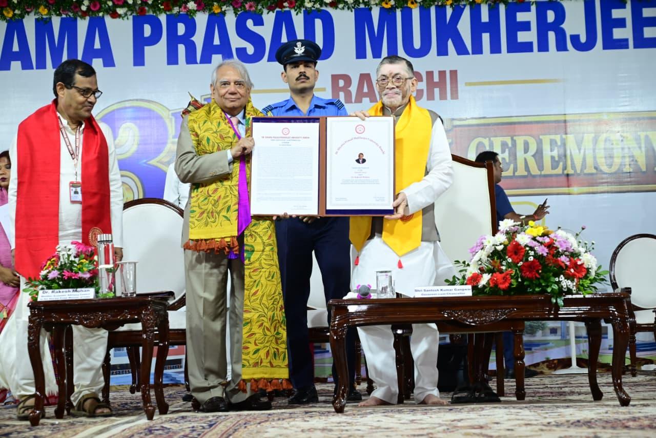 93-of-142-gold-medallists-at-dspmu-convocation-are-women-governor-santosh-gangwar